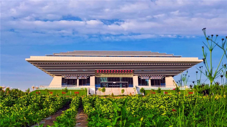 1665222332760050377.jpg 2.全民健身中心.jpg