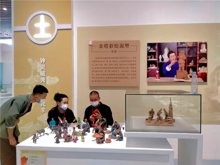 1685697757178023262.jpg ff02f2358eb5aa56f4484930041455e_副本.jpg