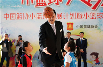 Yao seeks to strengthen sports in primary grades
