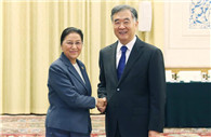 Wang Yang meets Lao National Assembly president