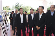 Wang Yang visits Laos to promote bilateral cooperation