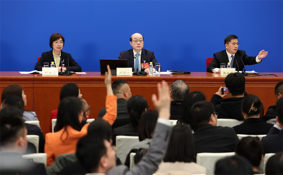 CPPCC members to maintain focus on modernization