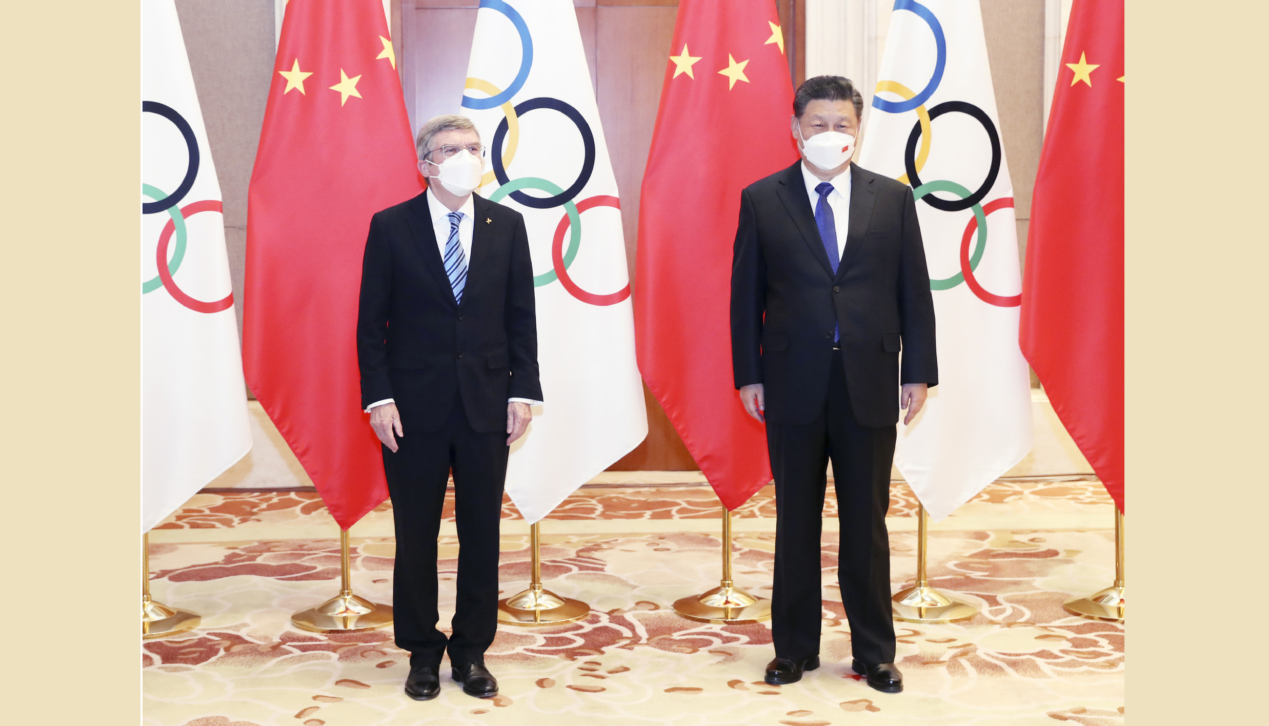 Meeting IOC chief, Xi says China ready to deliver simple, safe, splendid Winter Olympics