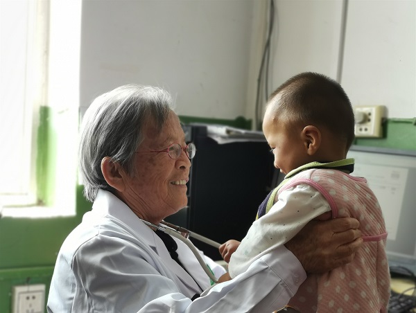 Lu Shengmei: No retirement age for attending to patients