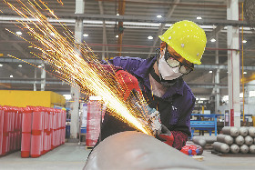 China to retain 'world factory' status