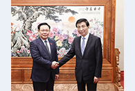Wang Huning meets National Assembly of Vietnam chairman