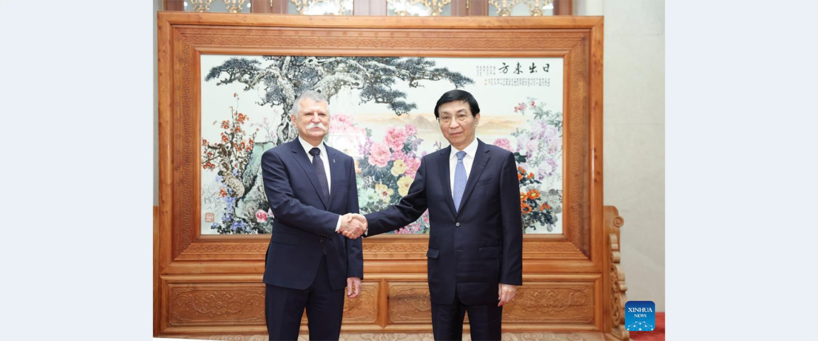 Wang Huning meets speaker of Hungarian National Assembly