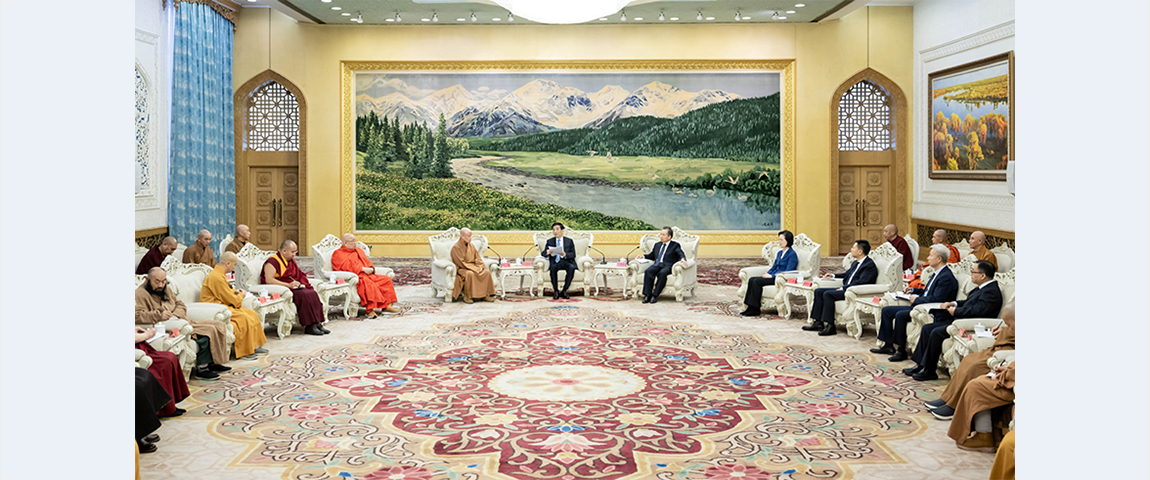 Wang Huning meets Chinese Buddhist delegates