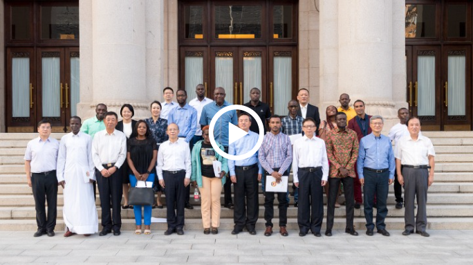 One-day tour of CPPCC: African journalists learn of CPPCC's efforts in boosting China-Africa relations
