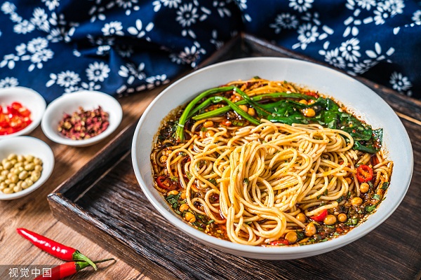 Chongqing noodles ride the wave of booming ready-made food market