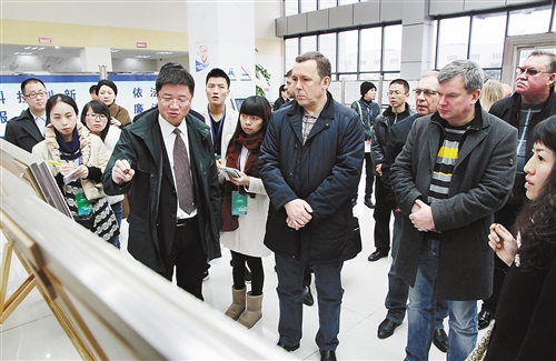 Chongqing-Xinjiang-Russia Railway to begin regular operations