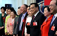 Premier Li stresses the course for growth