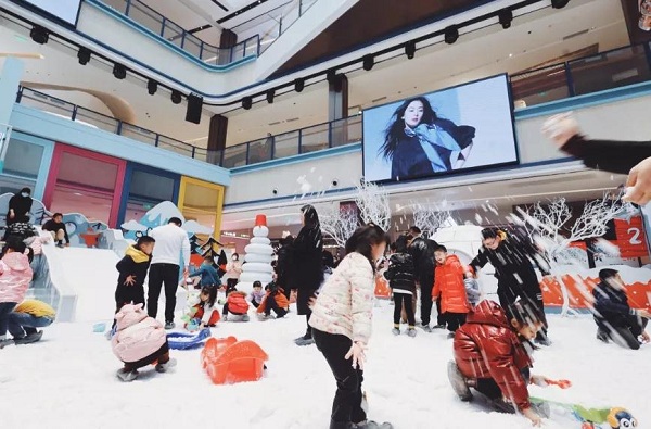 Ice-snow travel, winter sports all the rage in Chongqing