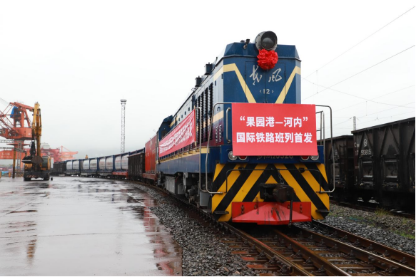 1st Chongqing-Hanoi freight train launched