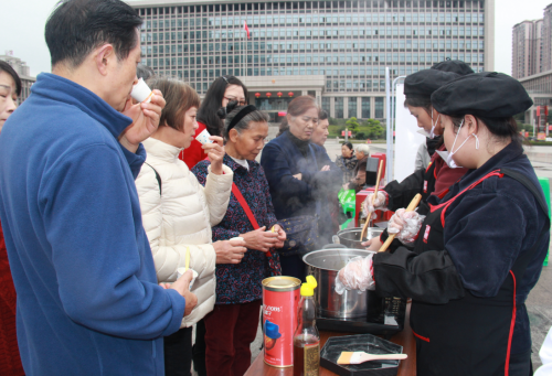 WANGJINGJING-CHONGQING卫健委成功举办第三届膏方节弘扬中医文化 -revised-ZQ1674.png