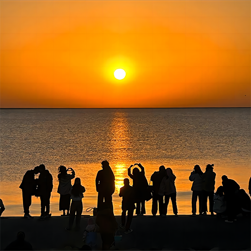 Dongjiang Coastal Park