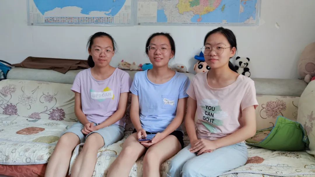 1596101636065098153.jpg 1596101636065098153.jpg