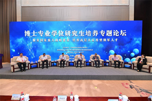 1629877368425064930.jpeg 60cea817a3101e7c920d85a2.jpeg