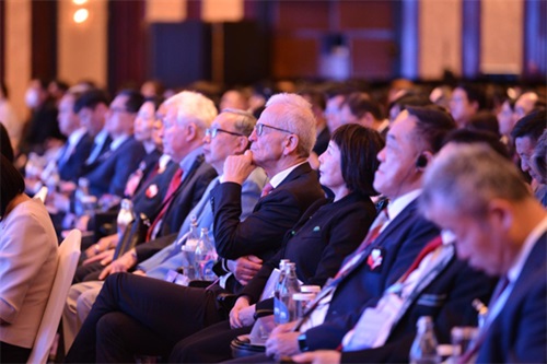 1749609122852077209.jpg 0611-3.3.jpg