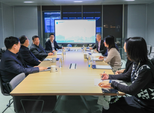 中国教育国际交流协会刘利民会长一行调研西安欧亚学院国际化校园建设与办学情况