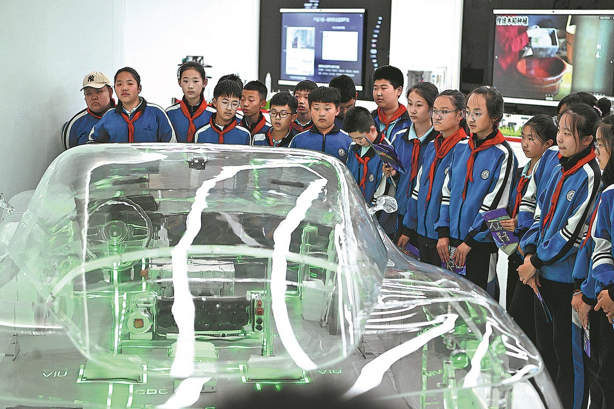 Greater scientific inquiry to be fostered in schools