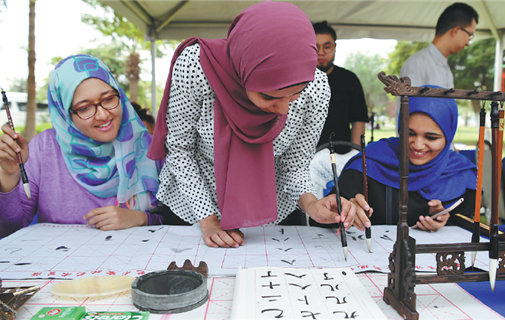 Foreigners' Chinese skills get new gauge