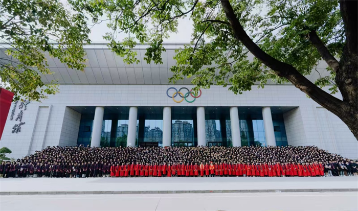 Haojing Group nurtures talent for the advancement of the clothing industry