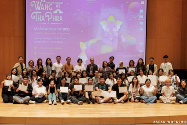 Illuminating Asian culture: CUC lighting night tour documentary