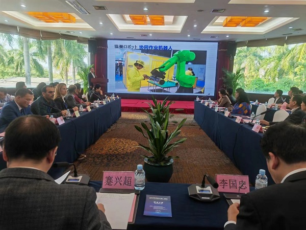 Foreign experts participate in Guangxi sci-tech innovation forum
