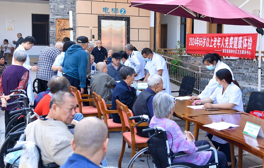 Medical access improved for people in Peng'an county