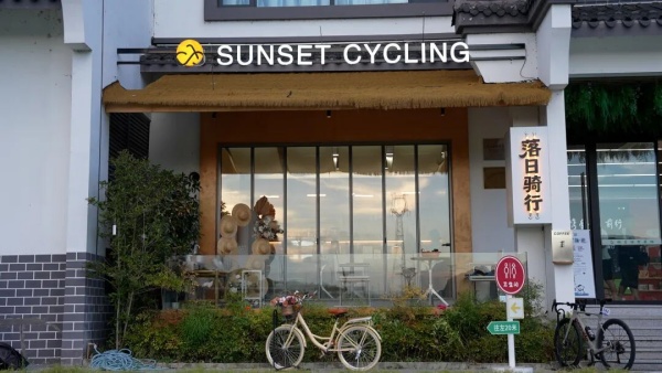 1761029328216056902.jpg 1.jpg