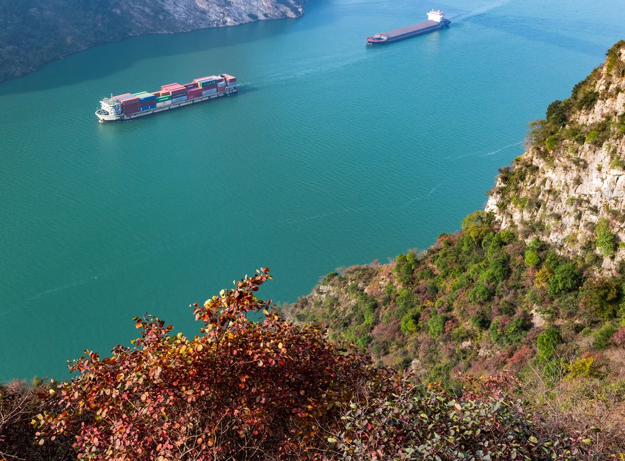 Environment, economy advance as one in Yangtze River Basin