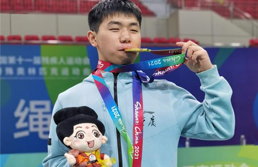 Jump-rope champ redefines fast in Chongqing