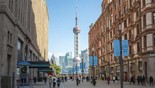Shanghai ramps up role as consumption hub