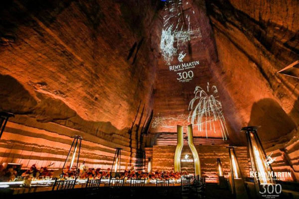 French brand holds anniversary celebration in Jinyun's stone caves