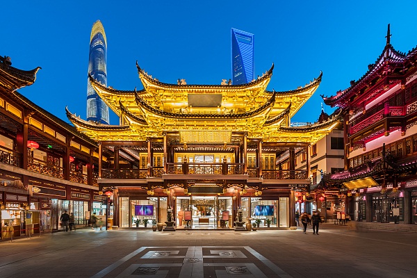 Shanghai unveils fabulous New Year's shopping season bonanza