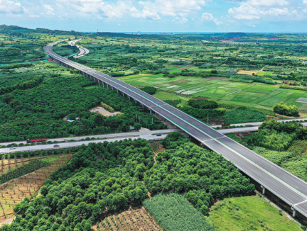 Zhanjiang section of the YulinZhanjiang Expressway