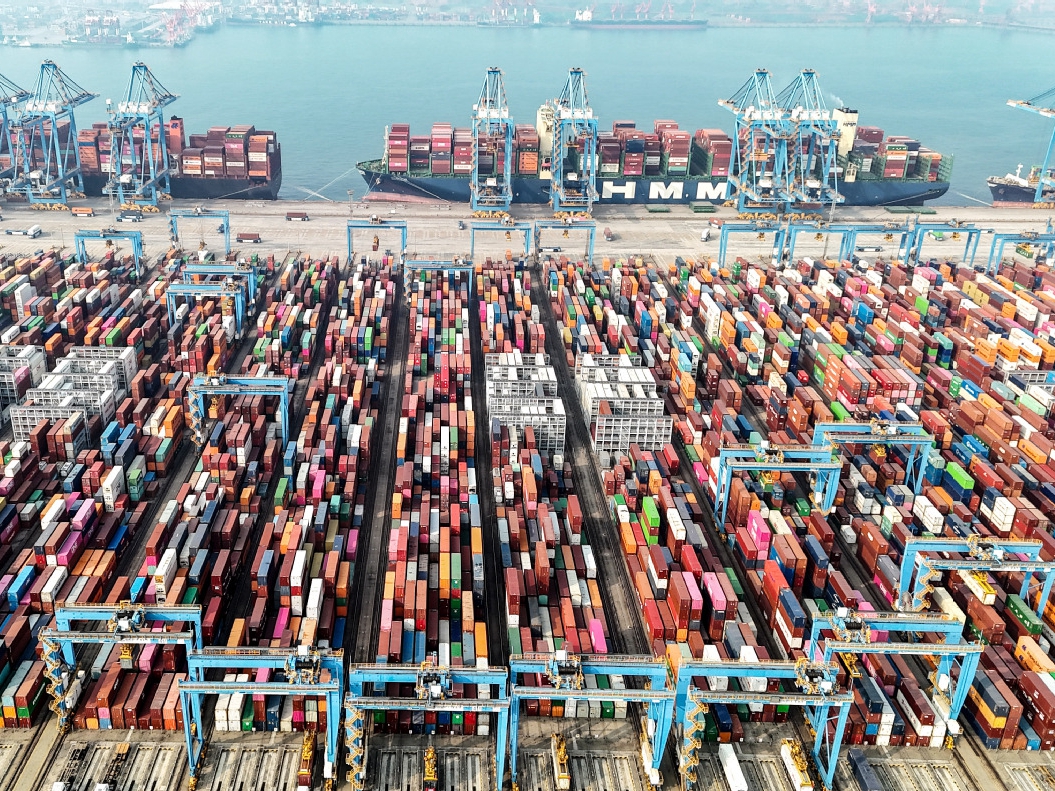 Qingdao automated container terminal starts operations