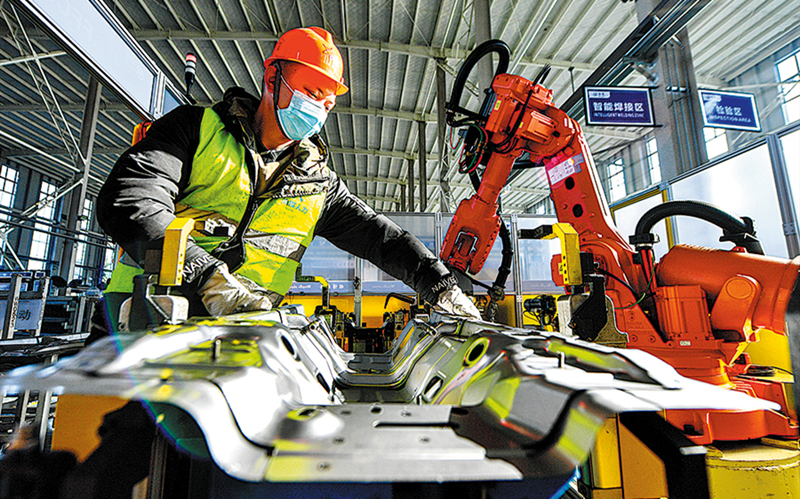  Zhejiang manufacturers thrive in 2021