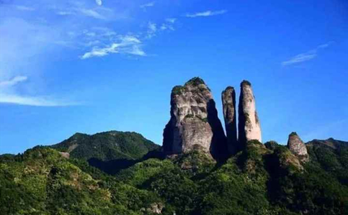 Zhejiang to open 5 provincial tourism resorts