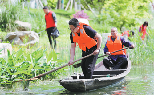 Huzhou volunteer.png