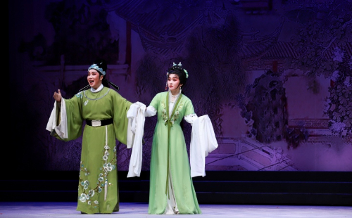 Yueju Opera Grand Exhibition opens in Shaoxing