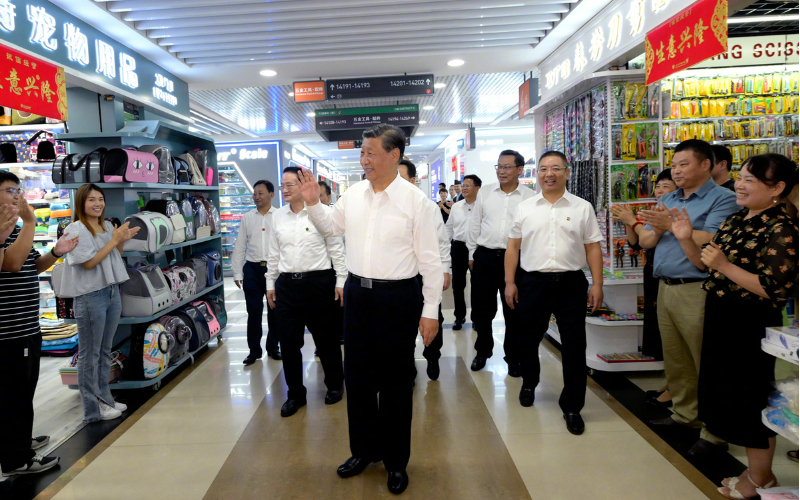 Xi inspects Jinhua in East China's Zhejiang province