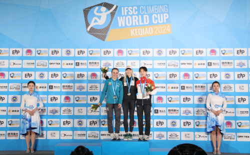 Chinese climber claims bronze at IFSC Boulder World Cup