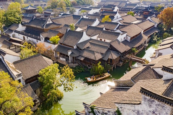 Puyuan town: Aiming to build a travel-and-shopping tourism model