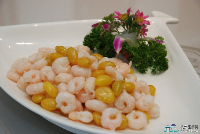 Shelled Shrimps with Dragon Well Green Tea