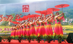 Lishui and Quzhou give performances for villagers