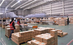 Zhejiang logs surge in cross-border e-commerce