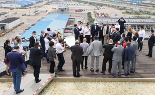 Foreign ambassador delegation impressed by Ningbo-Zhoushan Port