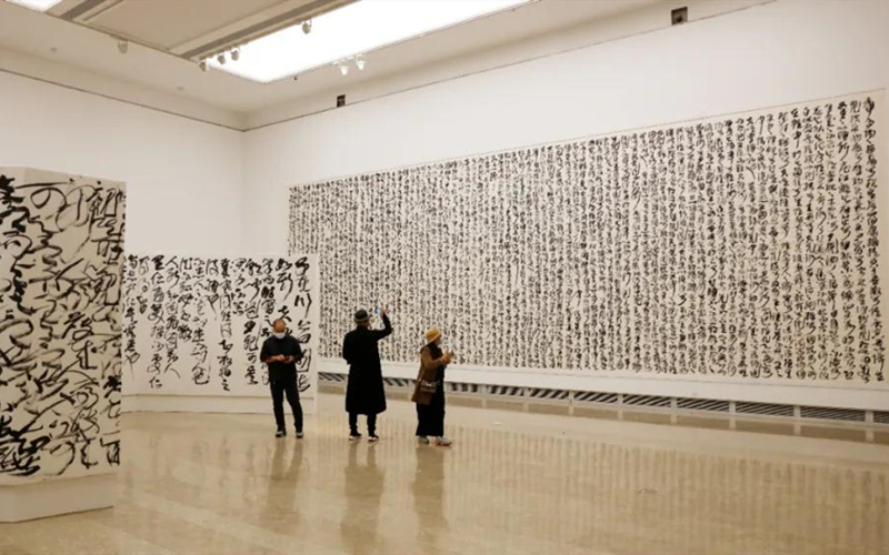 Wang Dongling's solo exhibition explores journey of Chinese calligraphy